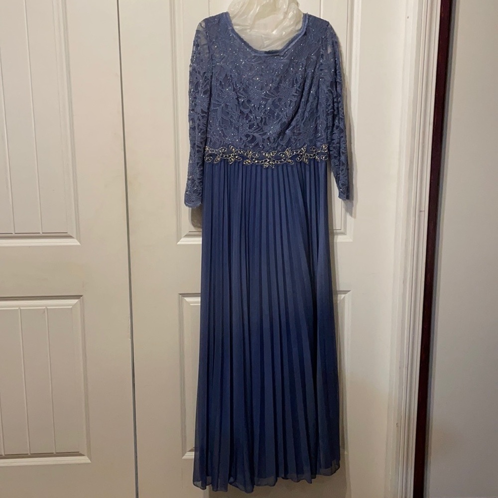 Vintage gown